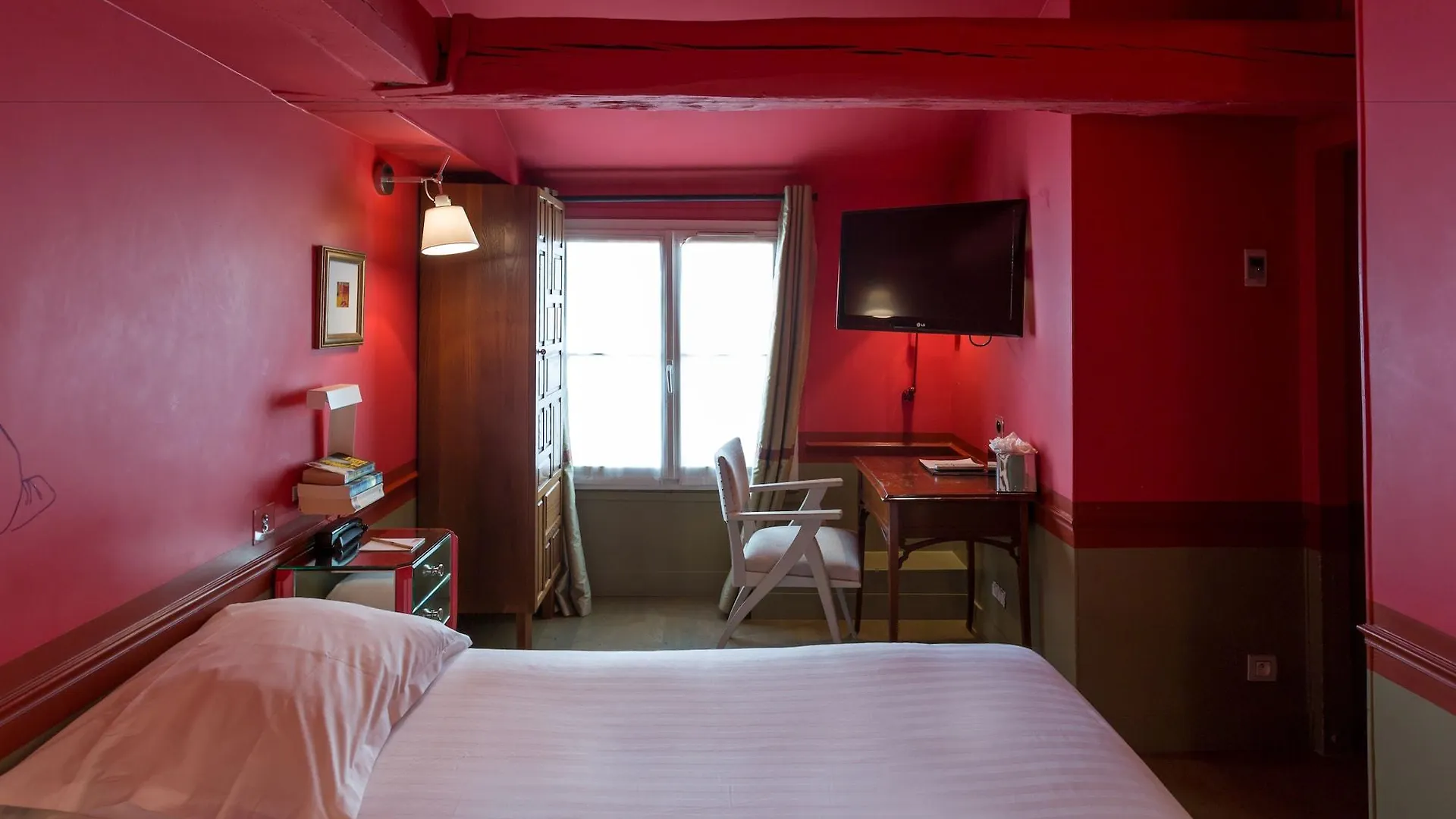 Crayon By Elegancia 3* Paris