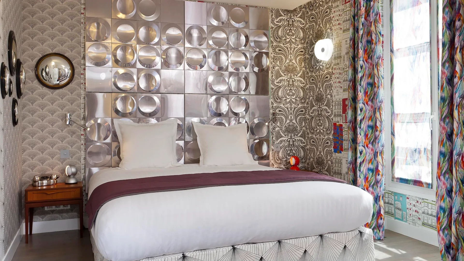 Hotel Crayon 3*