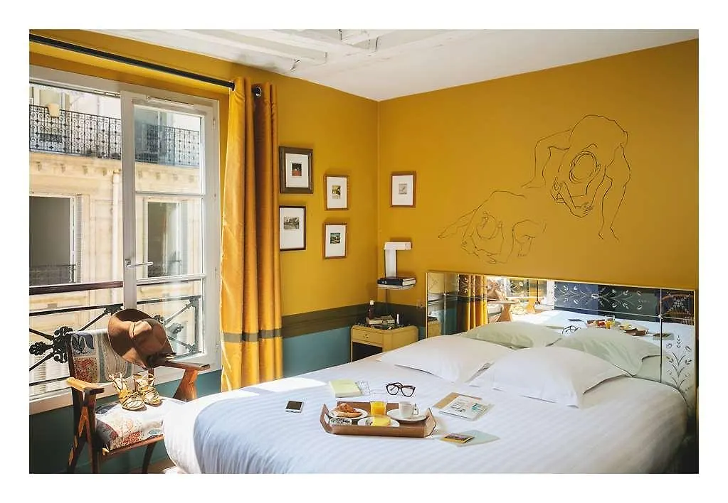 Hotel Crayon Paris